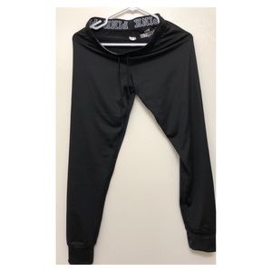 PINK ultimate black leggings